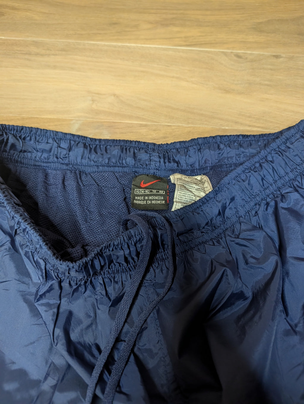90s Nike Vintage Navy Nylon Track Pants — XL