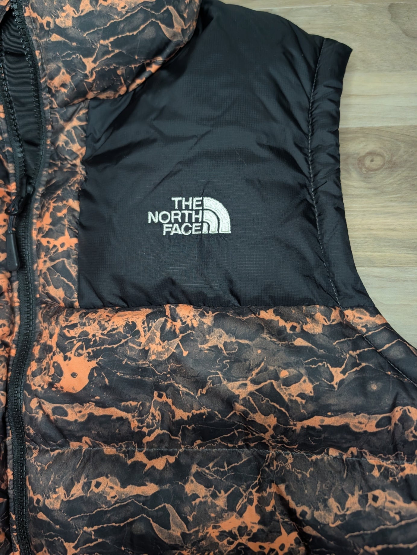 The North Face 1996 Retro Nuptse Gilet — Copper Marble Print — Women's XL