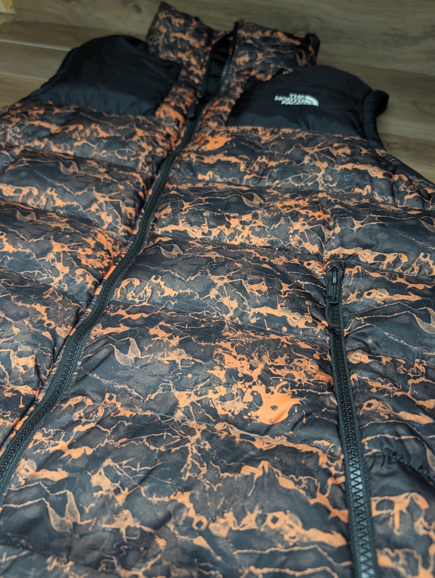 The North Face 1996 Retro Nuptse Gilet — Copper Marble Print — Women's XL