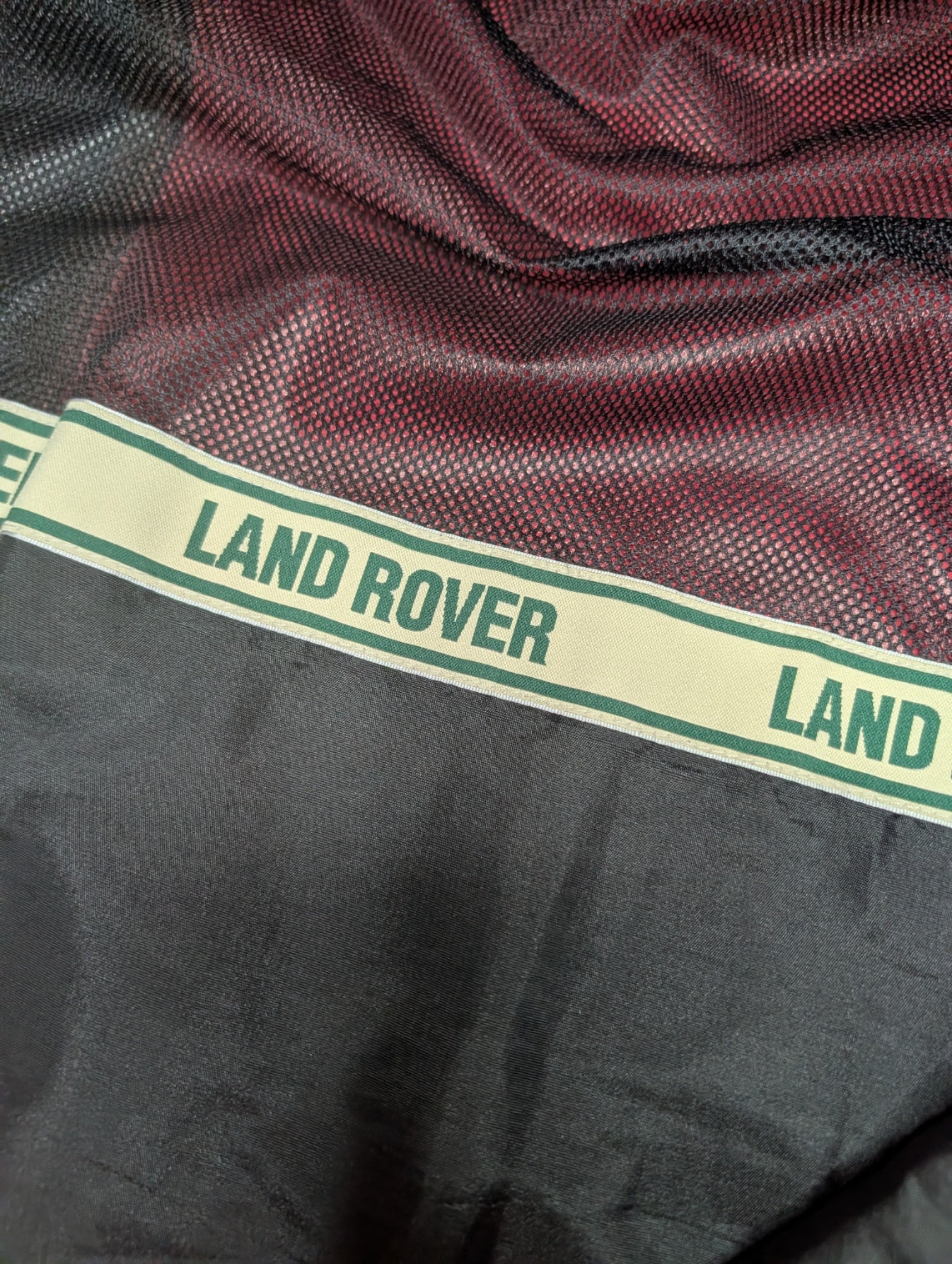 Vintage 90s Land Rover Santa Rosa Sympatex Waterproof Jacket — Red — Small