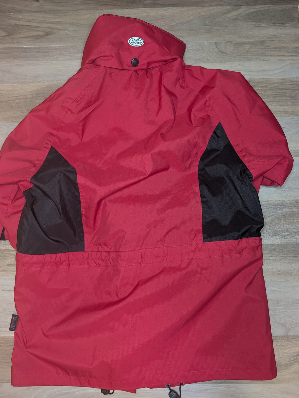 Vintage 90s Land Rover Santa Rosa Sympatex Waterproof Jacket — Red — Small